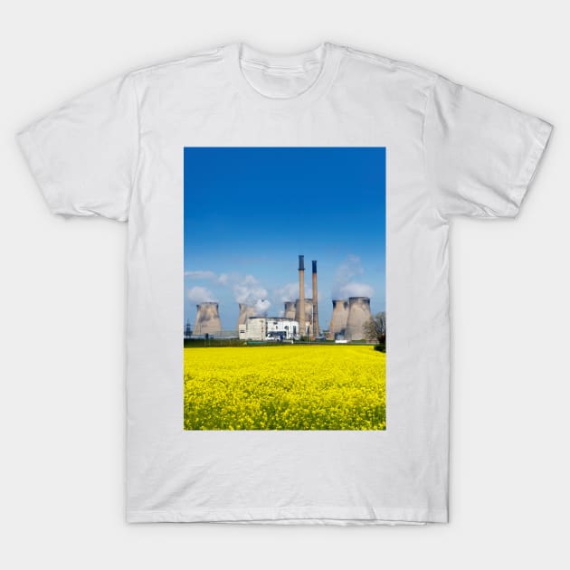 Ferrybridge power station and rape field (T190/0477) T-Shirt by SciencePhoto